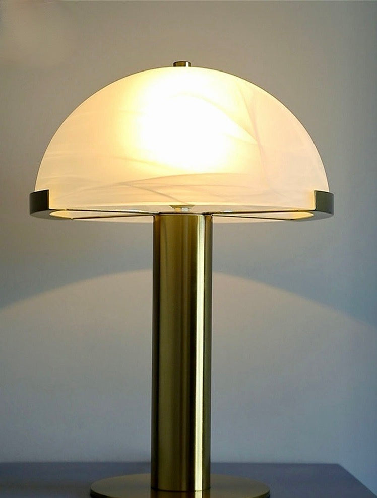 Luce Retro